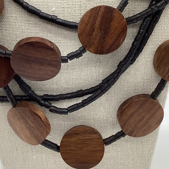 56. Brown Wood Circular Disc Necklace Multi-Layered EUC - Picture 2 of 3